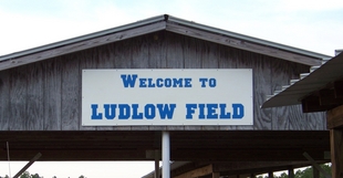 311_Ludlow_Sign_Cropped